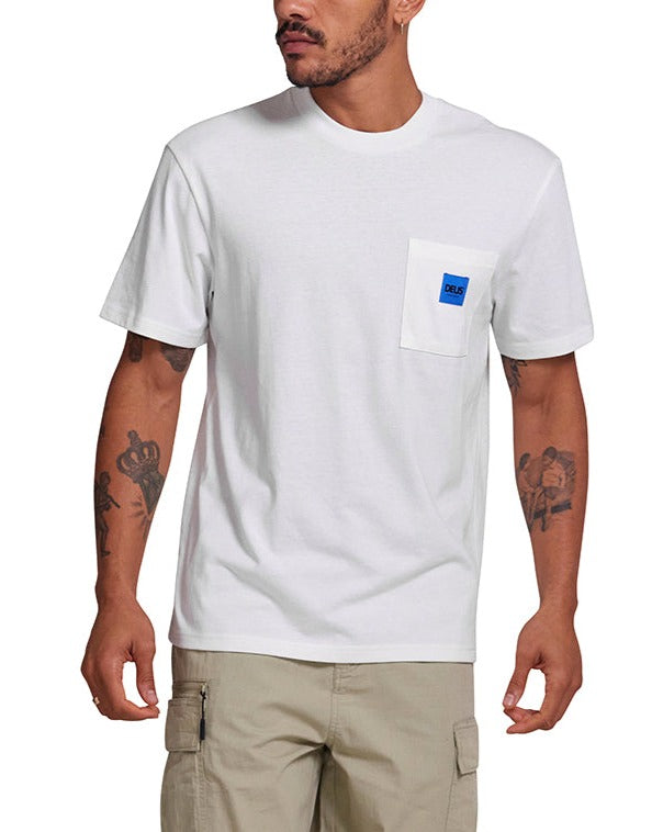 Take Off Pocket Tee - Vintage White|Model