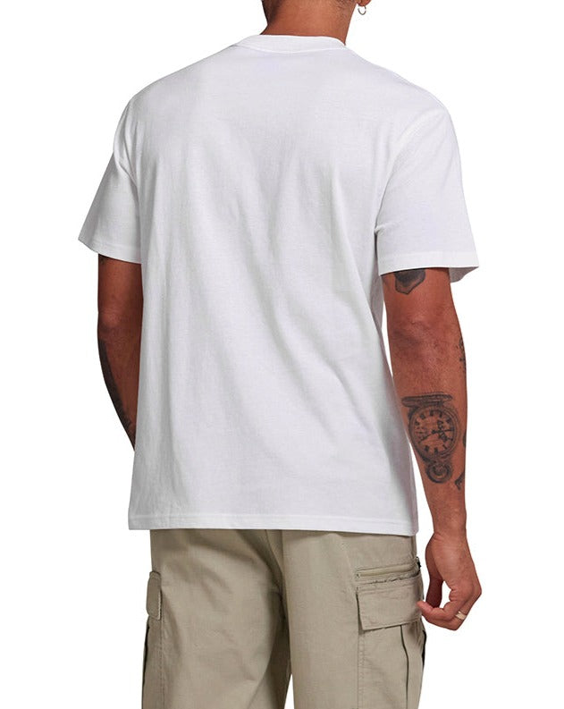 Take Off Pocket Tee - Vintage White|Model