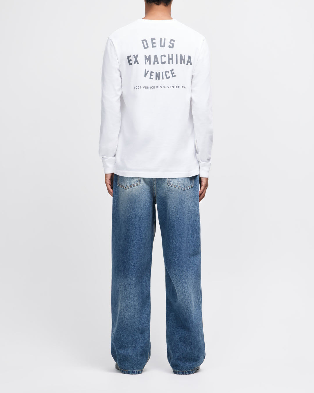 【APSTUDIO】24AW 24070586212030 WATERS WHITE Reglan TEE七分袖Tシャツ Evisu Seagull Brocade Appliqué T-Shirt in White | SVD USA