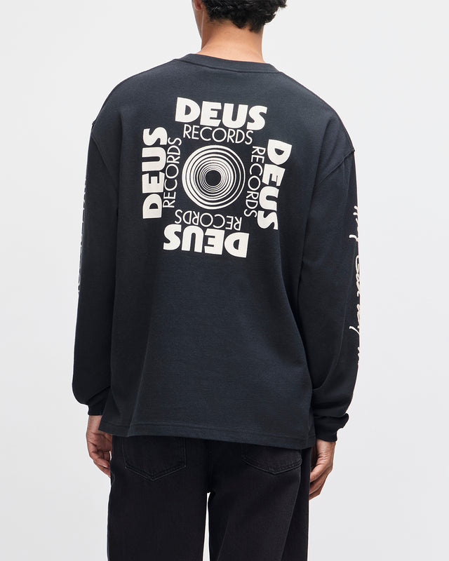 Defacto LS Tee