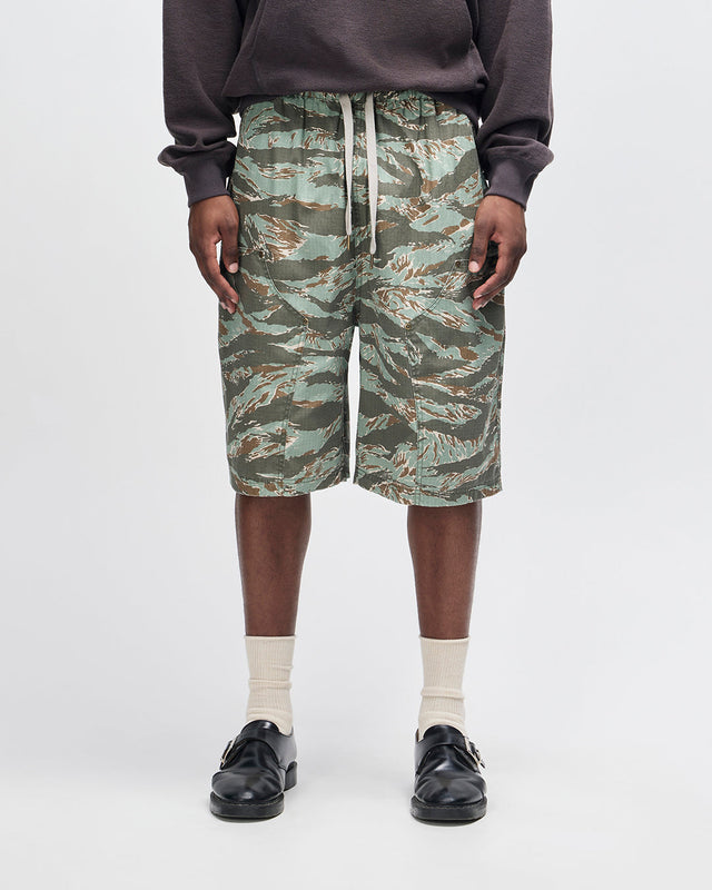 D261UWK706-UnforseenShort