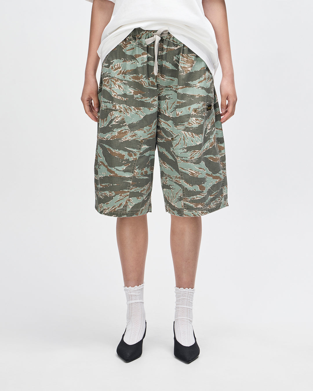 Walk Shorts | Deus Ex Machina | Unforseen Short - Ground Cover