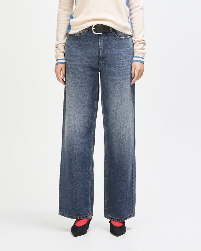 drift-line-wide-jean-mid-indigo