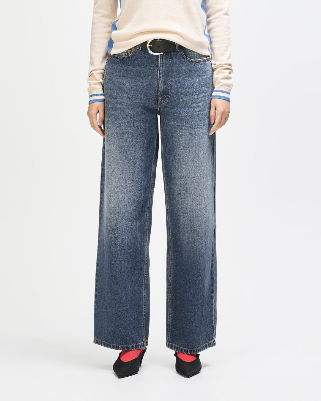 Drift Line Wide Jean - Mid Indigo, view 20|Model