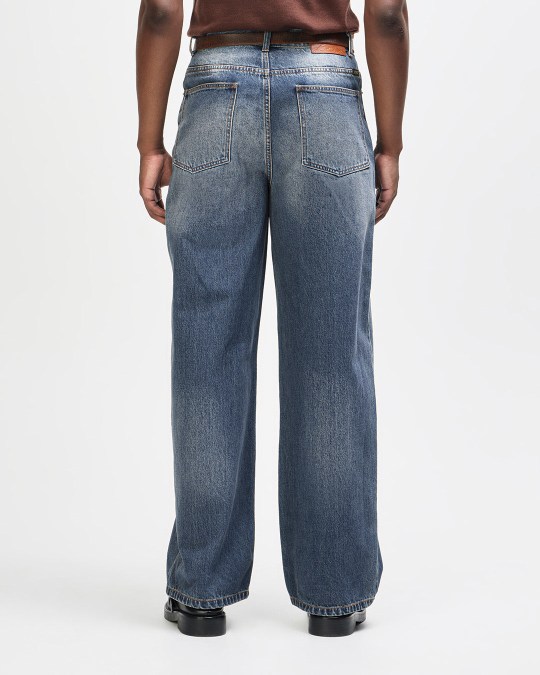 Drift Line Wide Jean - Mid Indigo, view 18|Model