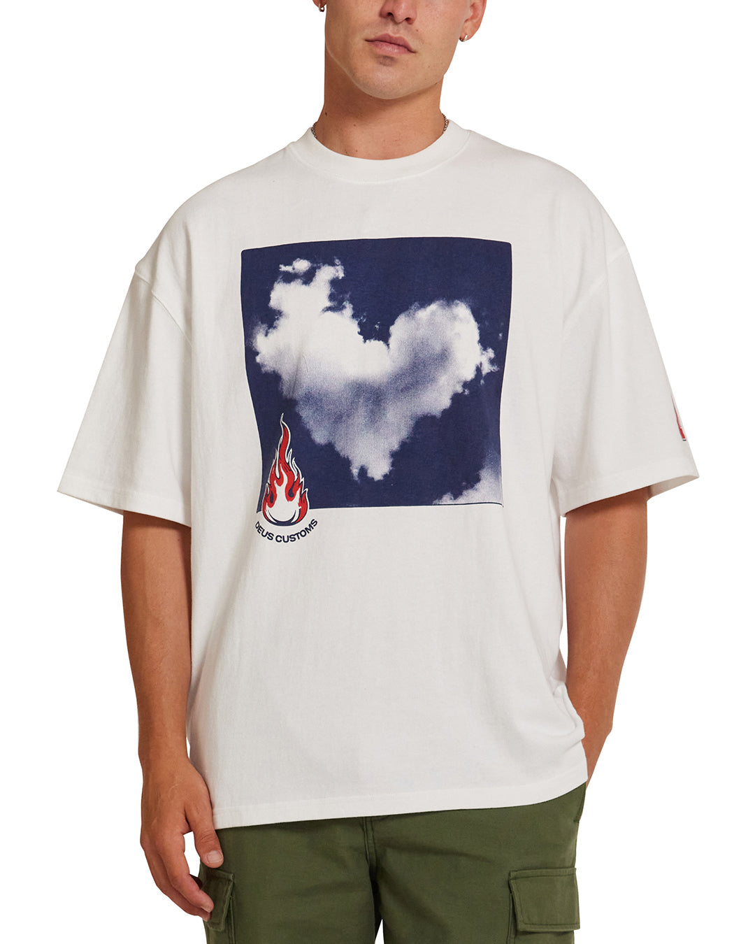 Puffy Love Tee - Vintage White|Model