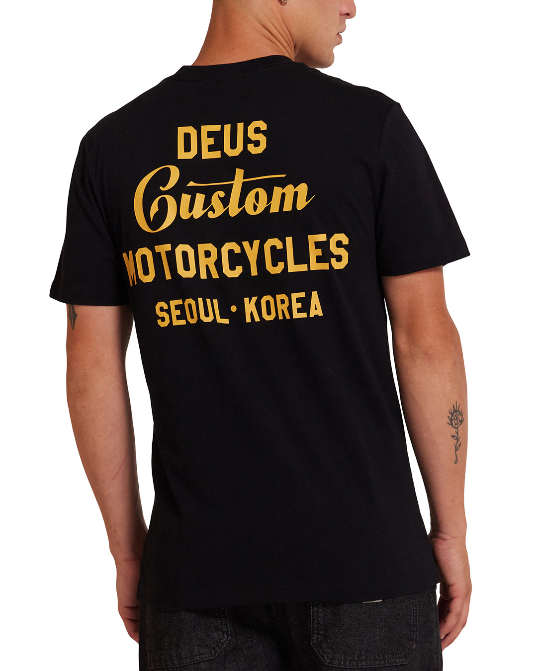 Fashion deus ex t shirt