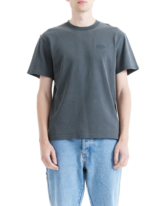 shield-garment-dyed-tee-anthracite