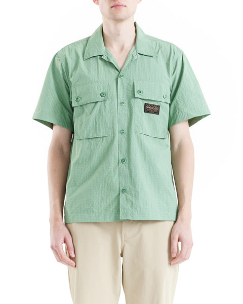 G.H. Bass & Co. Men's Explorer Short Sleeve Button-Down Shirt - Moisture Wicking, UPF 40, Nile Green