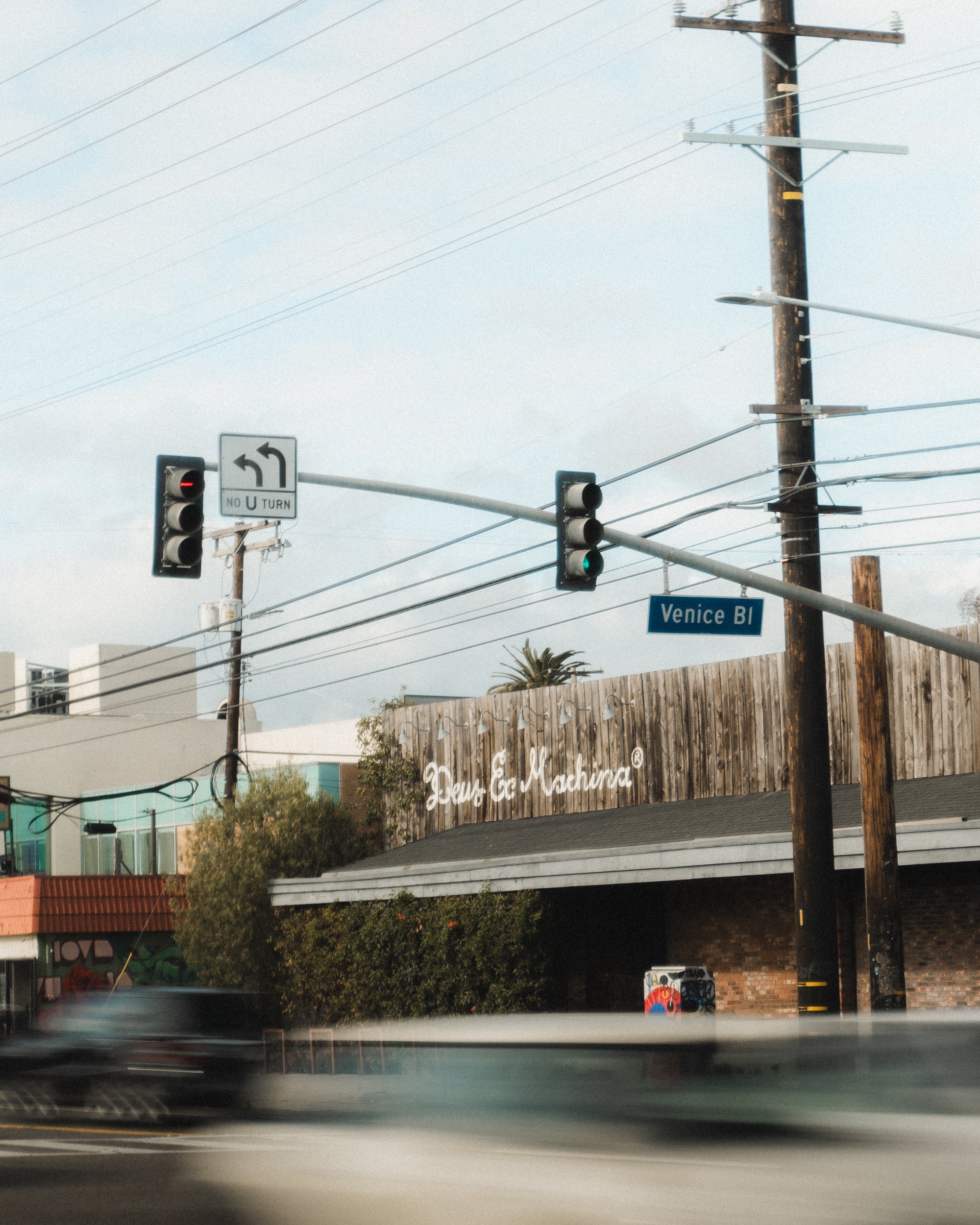 Deus shops ex machina california