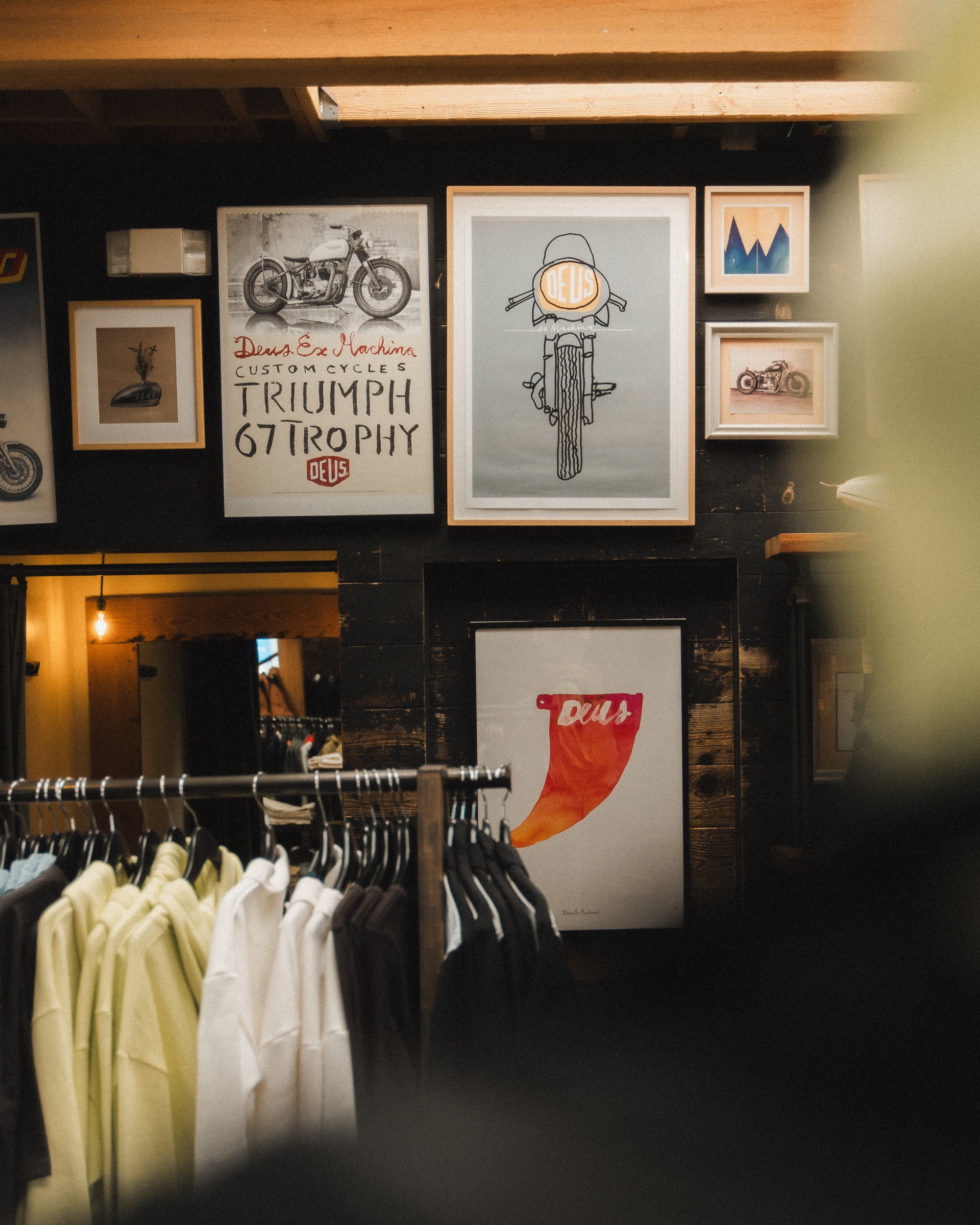 Deus Ex Machina California shop ディスプレイ額装 希少】 deus ex machina california ショップ ディスプレイ ポスター