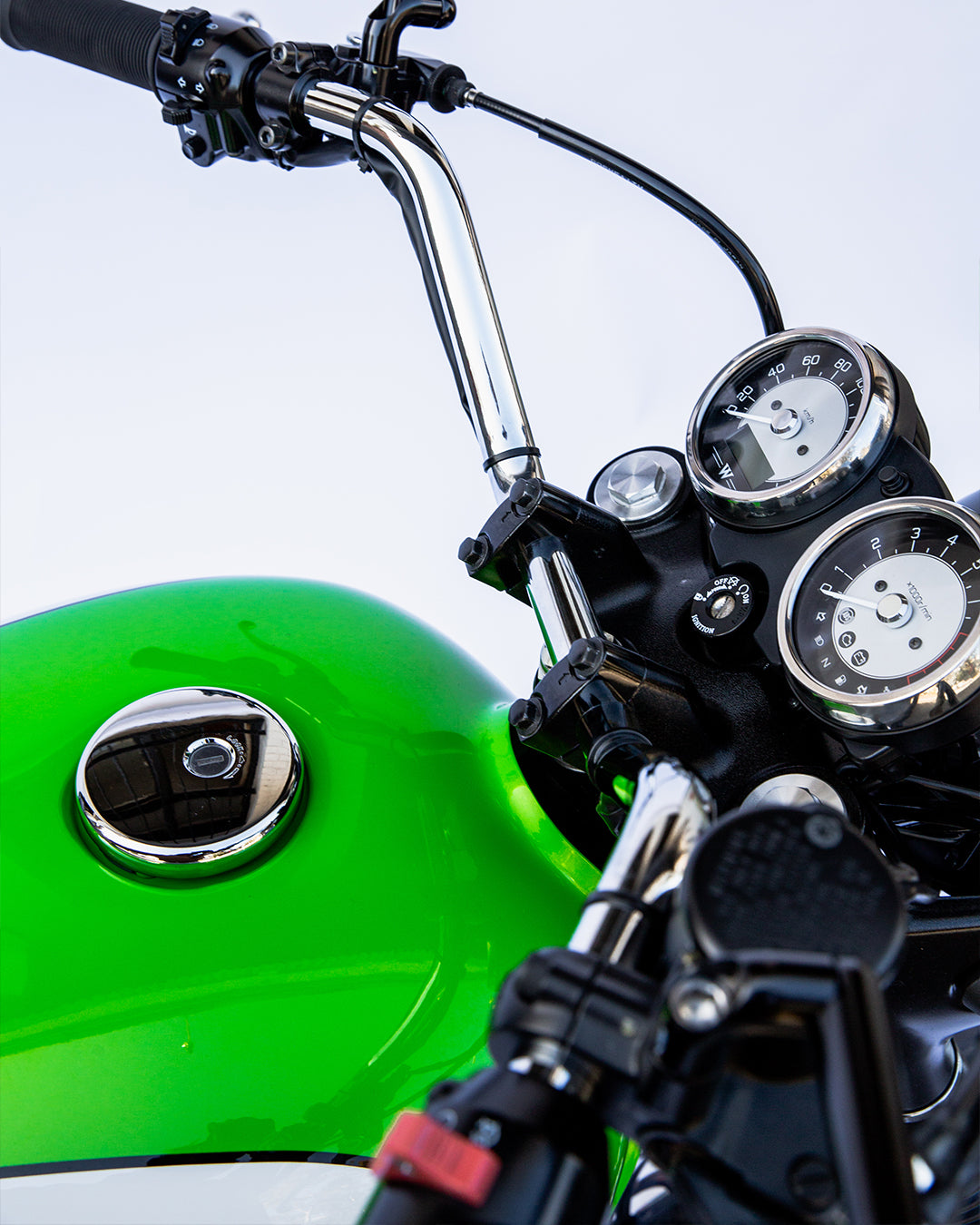 The Bondi Sentinel W800 – Deus Ex Machina USA