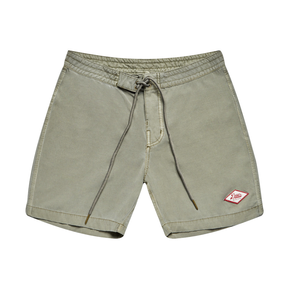 Deus ex machina the Tugu offers boardshort